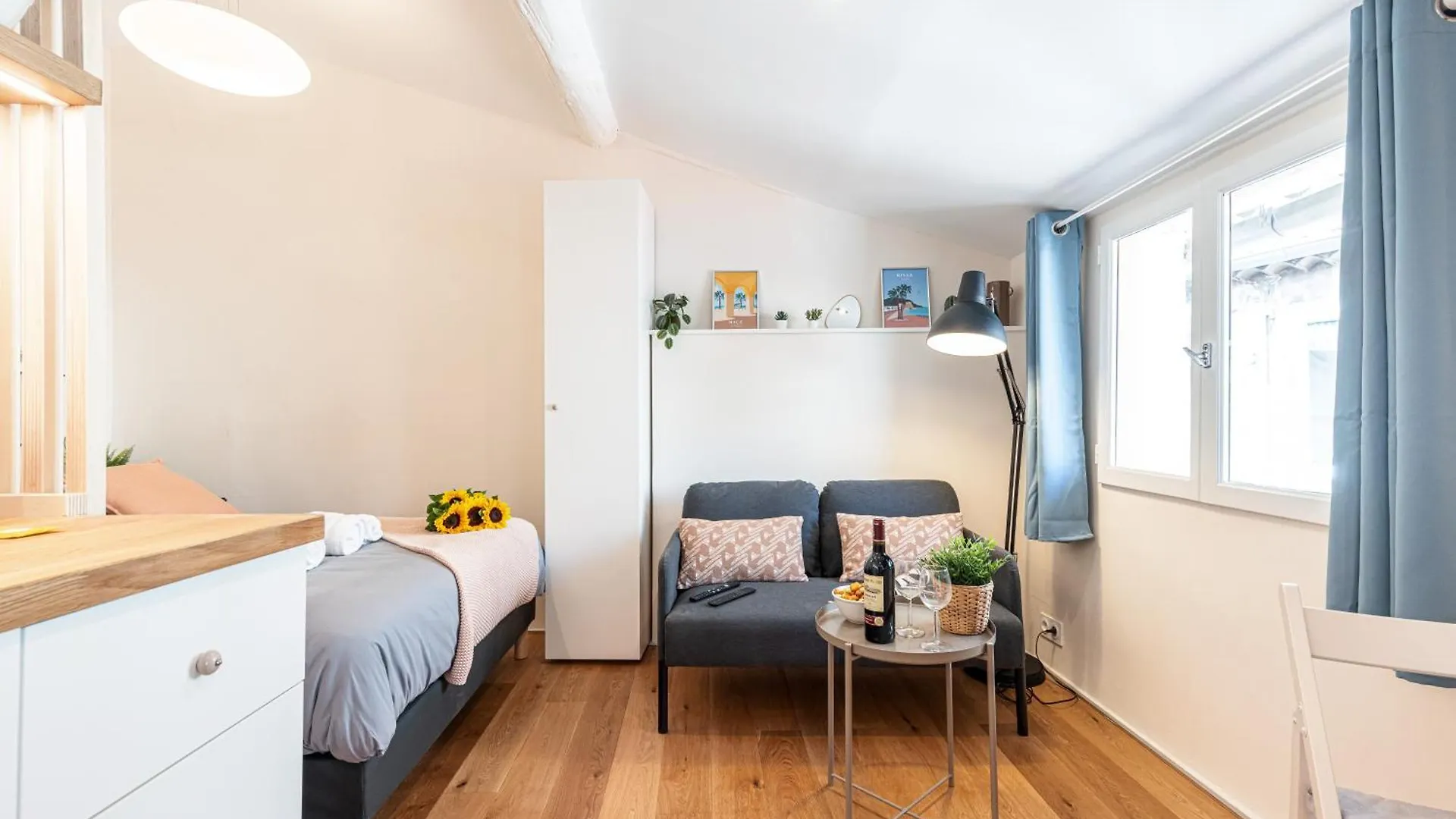 Feel Home - Collet Nicea Apartament